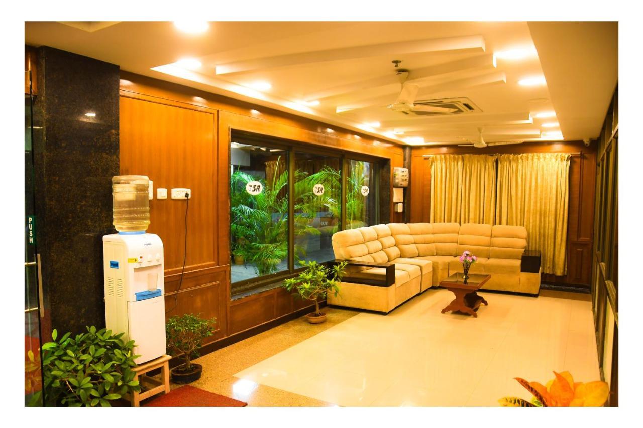 Hotel Sr Tiruchendur Tiruchchendūr Екстериор снимка